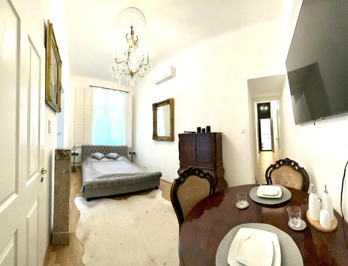 River Danube Apartment Budapest