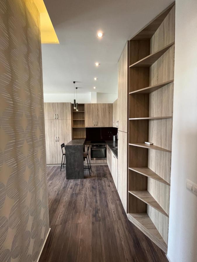 Apartment B38 *