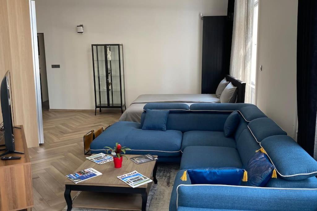 Luxurious In The Center