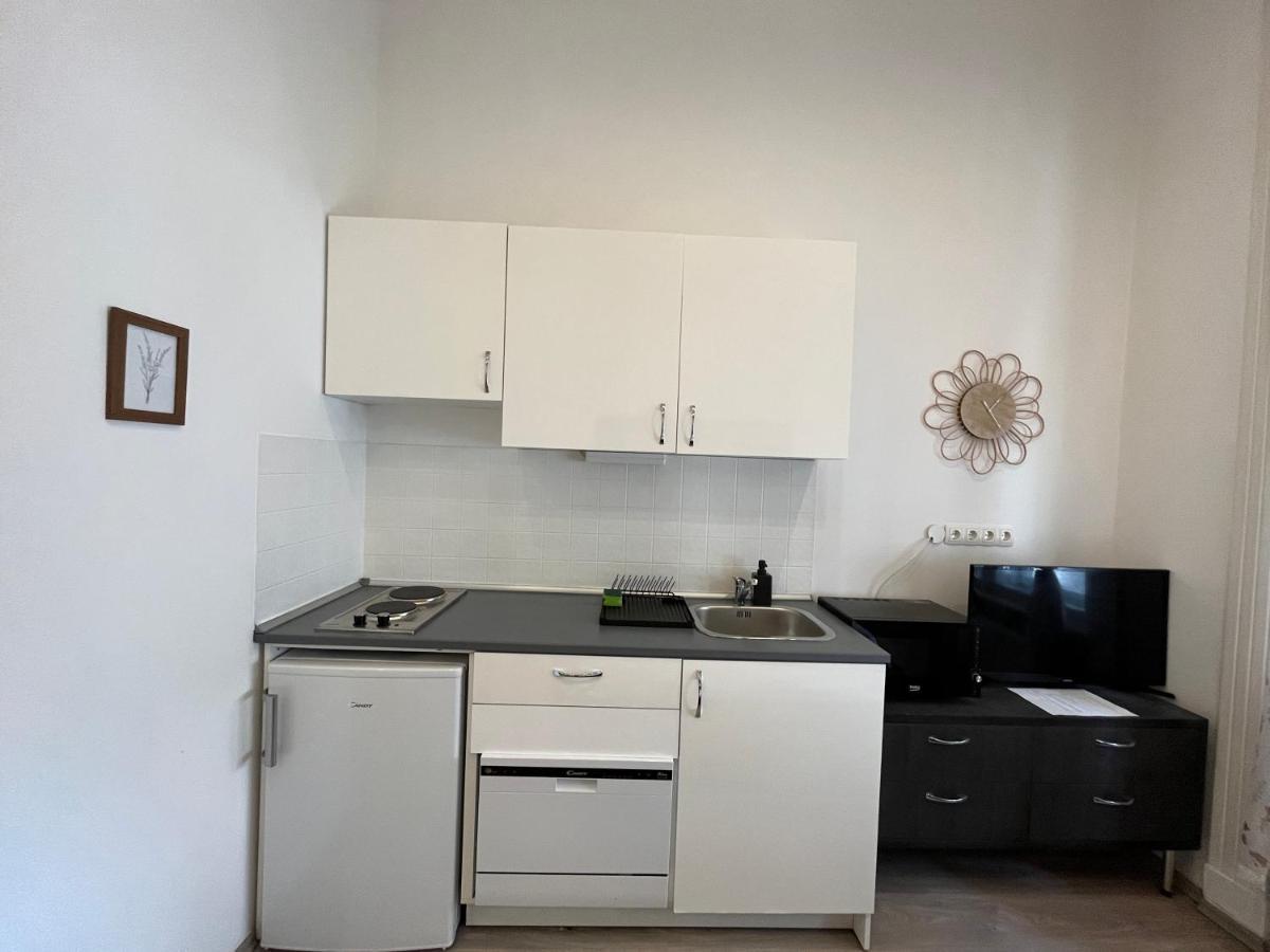 D58 Superior In The Center Budapest