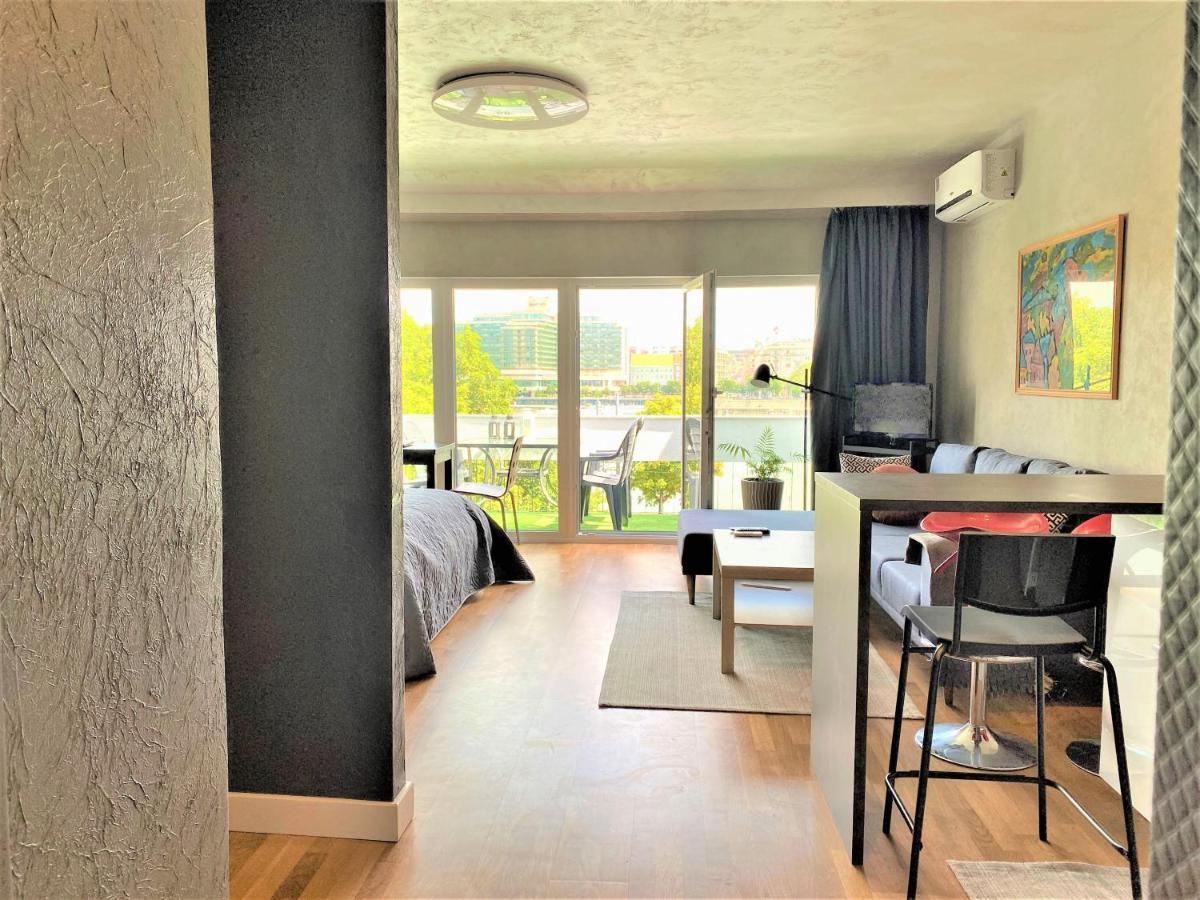 Danube View Artapartment With Balcony Apartment Budapest