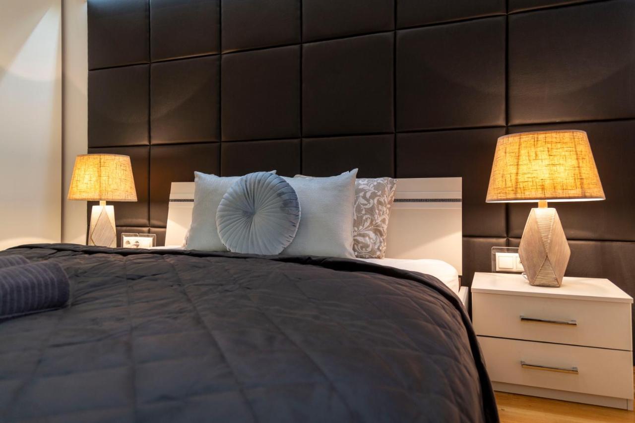 Lägenhet Luxurious & Spacious Downtown In Liszt Ferenc Square *