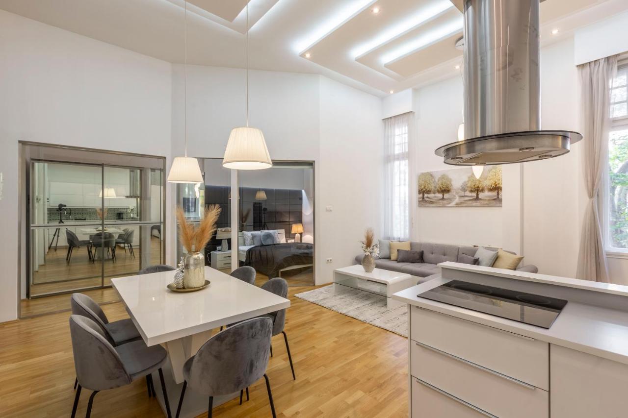 Apartment Luxurious & Spacious Downtown In Liszt Ferenc Square *