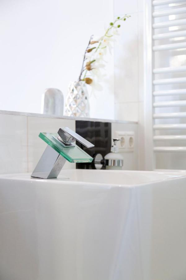 Luxurious & Spacious Downtown In Liszt Ferenc Square * Budapest