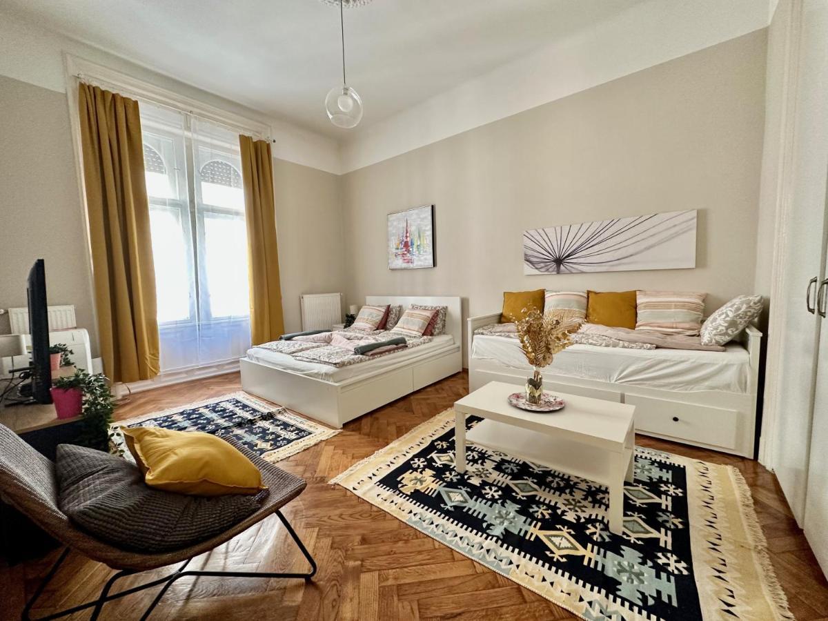 Apartment Weinerhouse Design Budapest