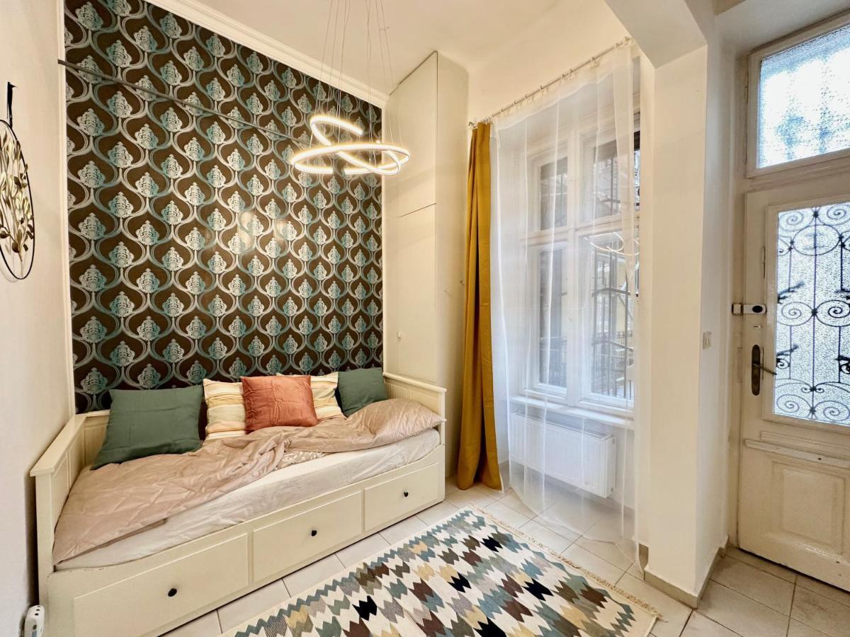 Apartment Weinerhouse Design *