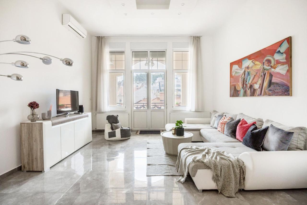 Apartman Walk To Vaci Street - Live In Lux Designer Apt W/ Amazing Views Budapest