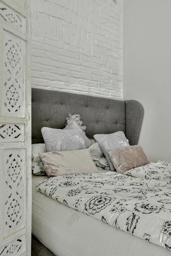Buda Bliss Garden Apartment