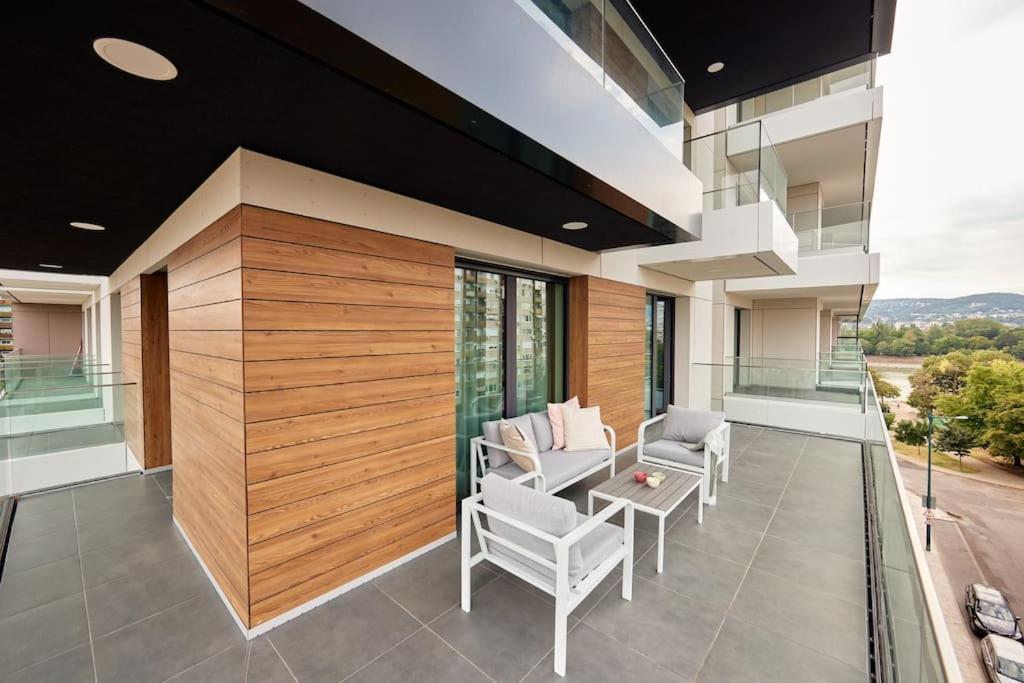 Duna Pearl Terrace With Garage Appartement