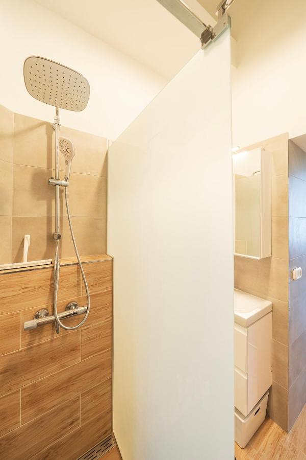 Apartamento Shining Bright Two Bedroom Next To Andrassy Ave Budapest