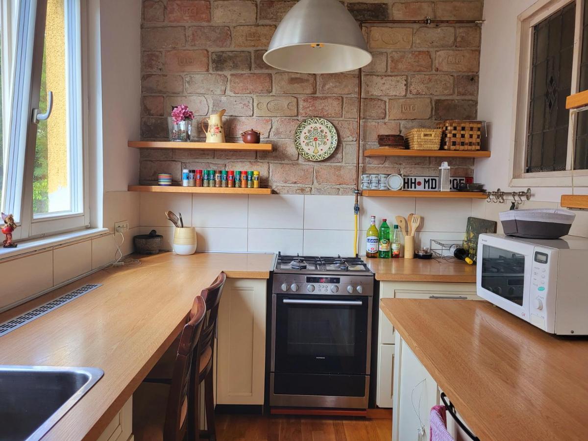 Sunny Panorama Flat Near Castle With Balcony Apartment