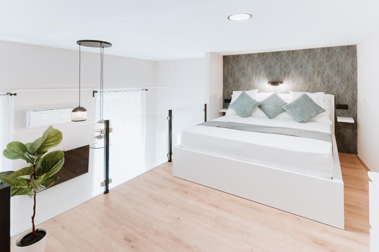 Perla Luxory 1. * Budapest