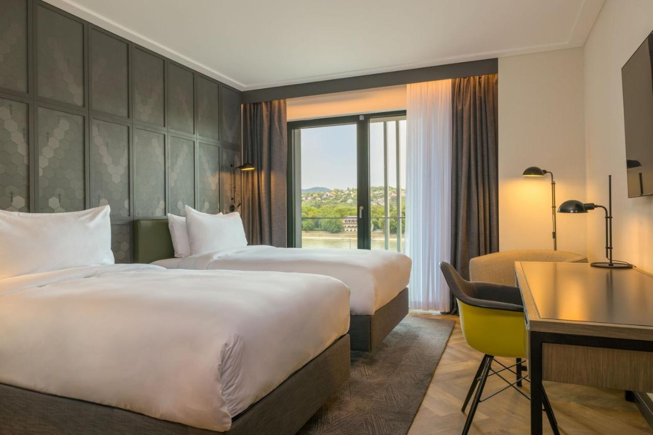 Four Points By Sheraton Danube 4*