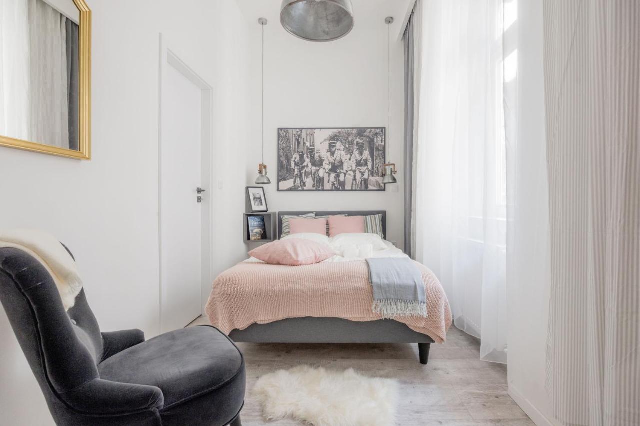 Appartamento Two-bedroom Next To Music Academy