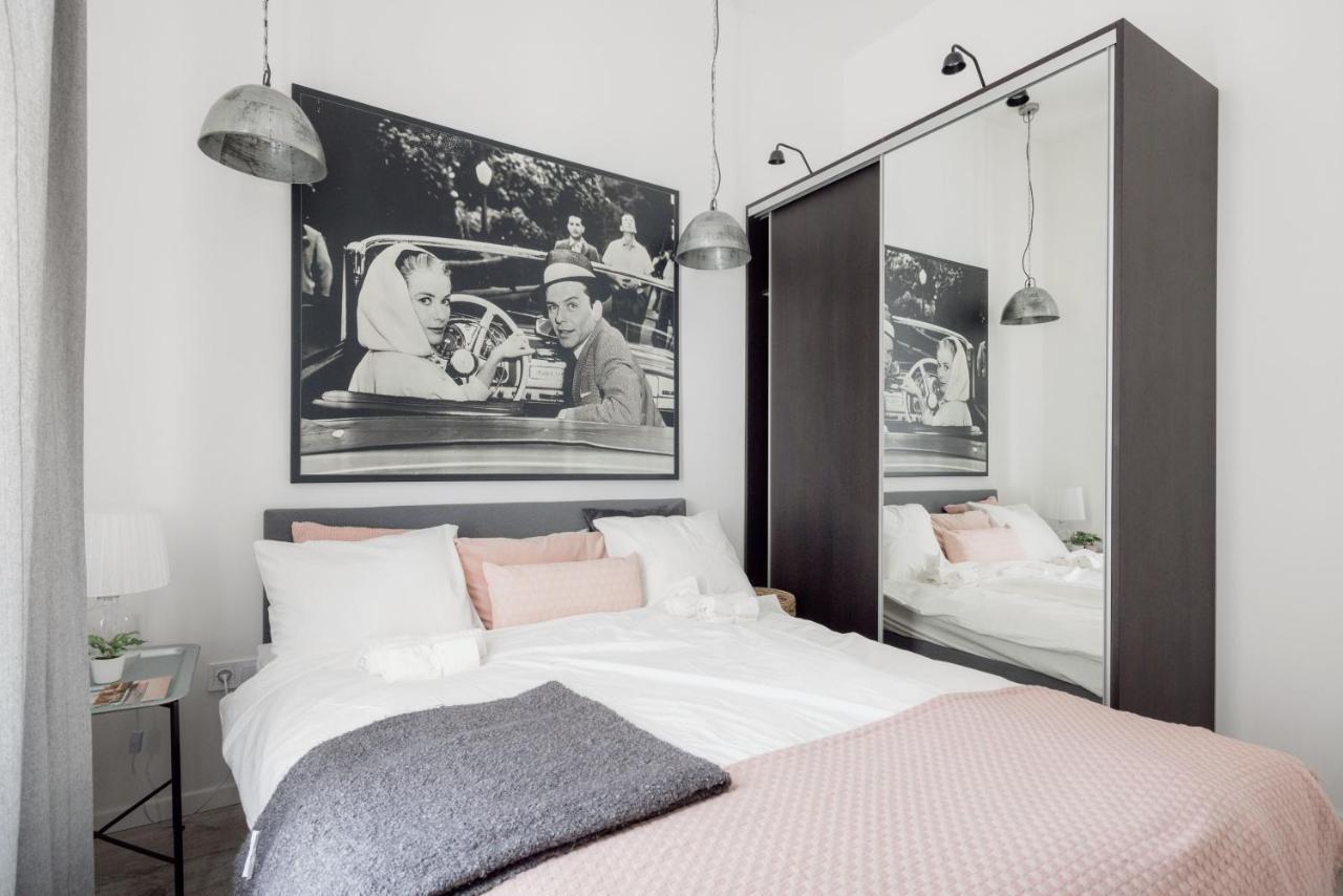 Appartamento Two-bedroom Next To Music Academy *