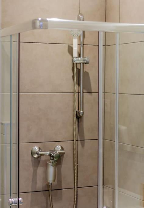 Cozy Nest By The Andrassy Avenue Apartman