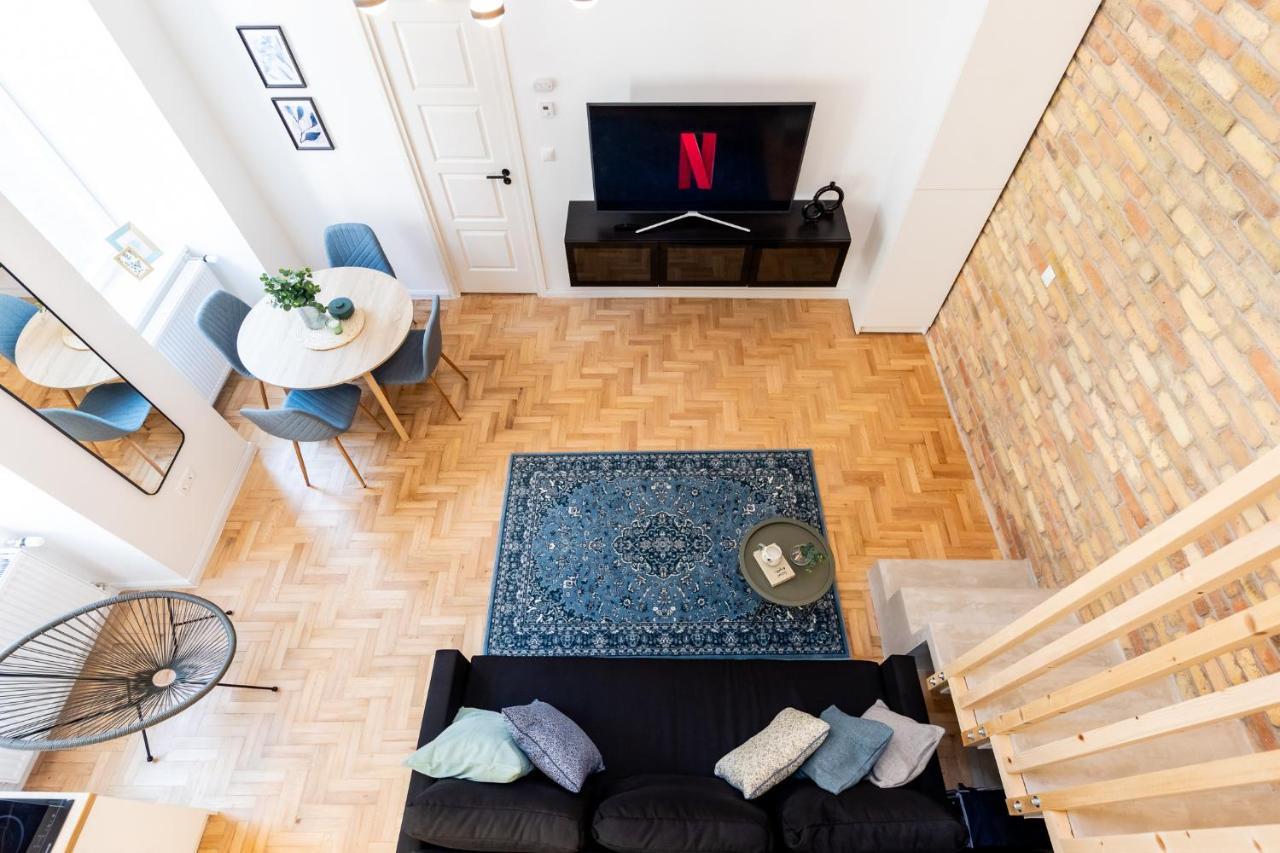 Kiraly Downtown Apartamento