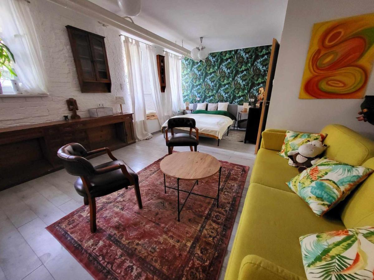 Cosy Apartman By The Castle Apartament