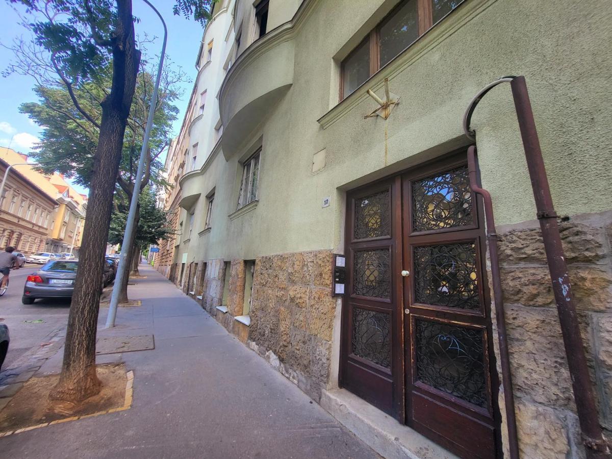 Apartament Cosy Apartman By The Castle
