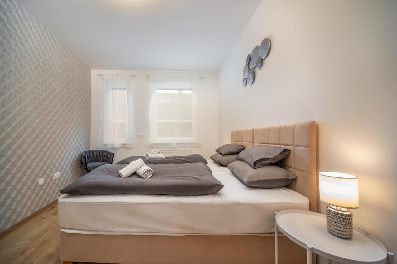 Apartamento Grace Pine 2 *