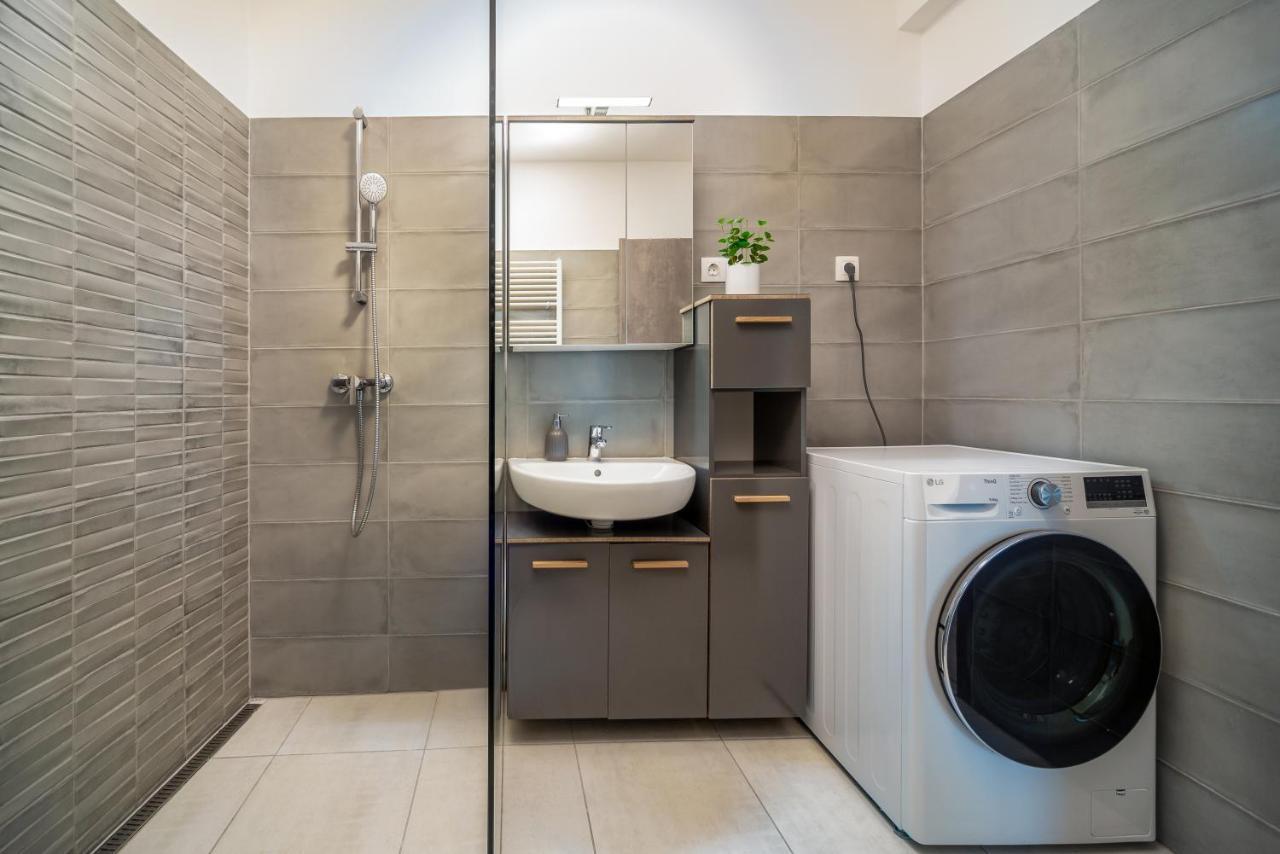 Apartamento Grace Pine 2