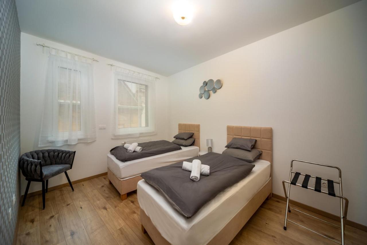 Grace Pine 2 Apartamento Budapest