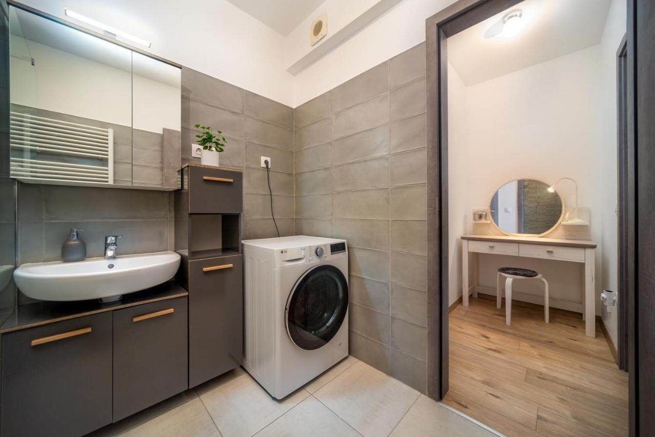 Apartamento Grace Pine 2 *
