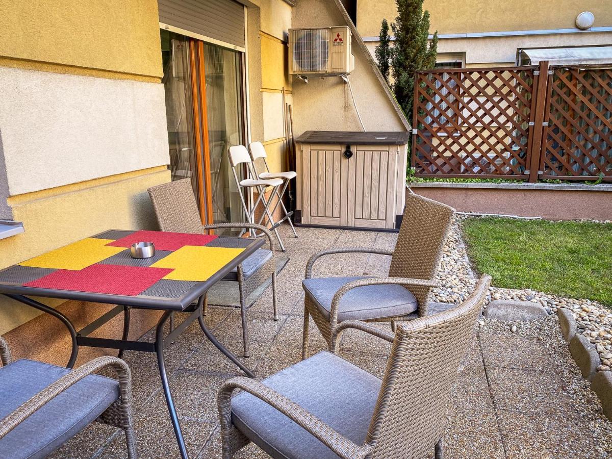 Slate Wood Apartamento Budapest