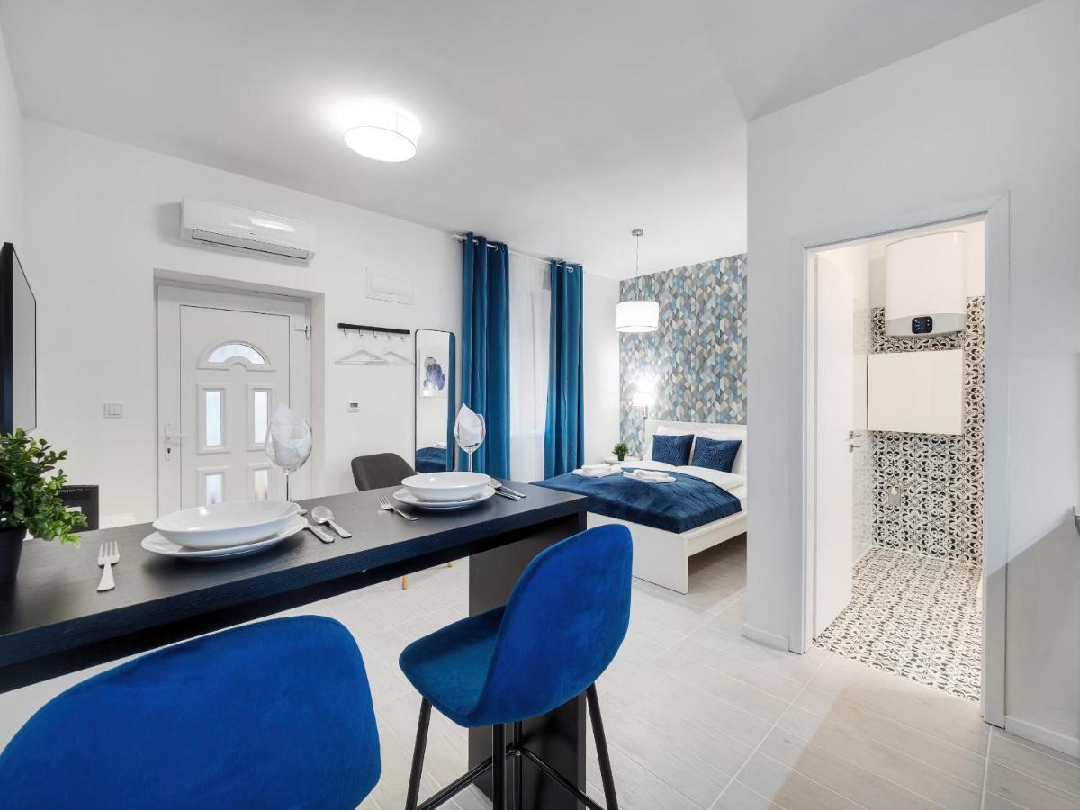 And New With Ac Apartment