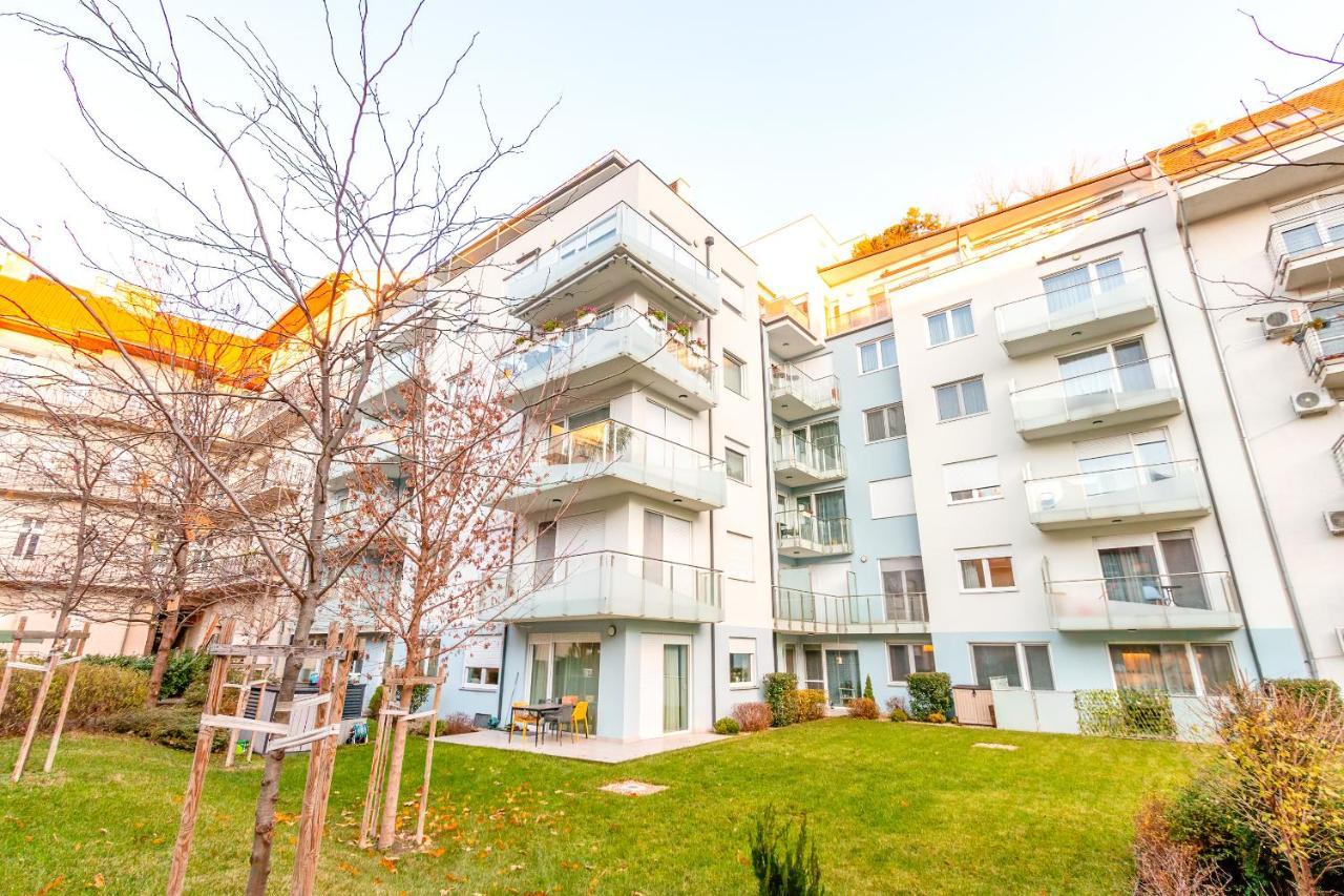 Lejlighed Tranquil With Free Parking And Garden Connection In The Downtown *