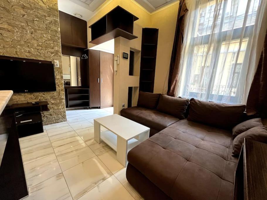 Apartamento Terez Korut - Central