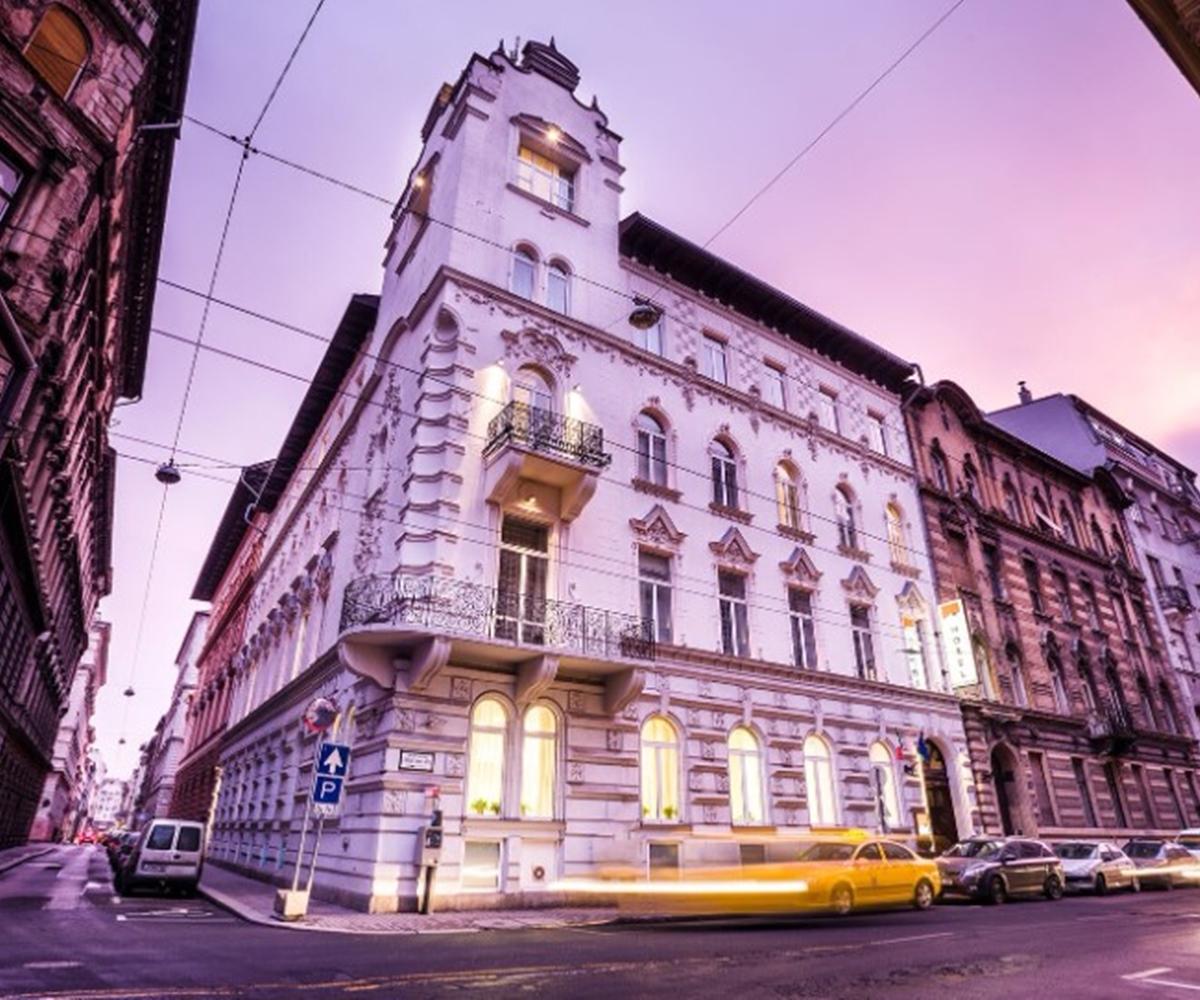 Ikonik Parlament