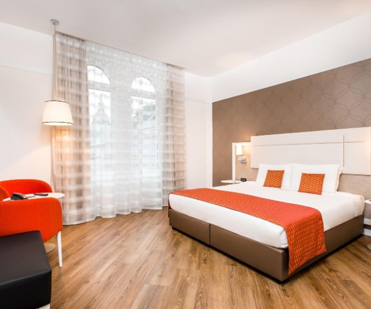 Ikonik Parlament 4* Budapest