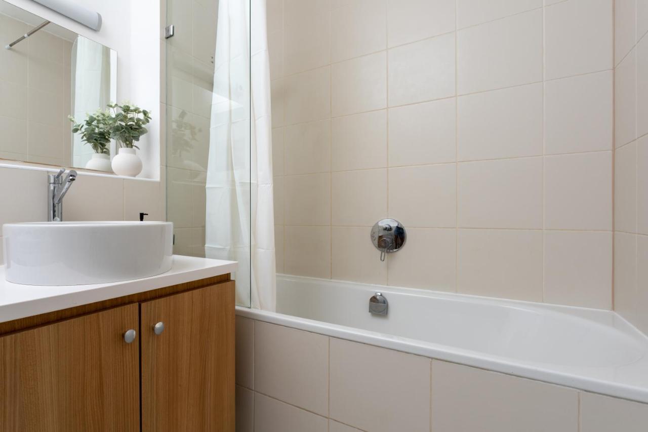 Apartamento Urban Oasis With Free Parking *
