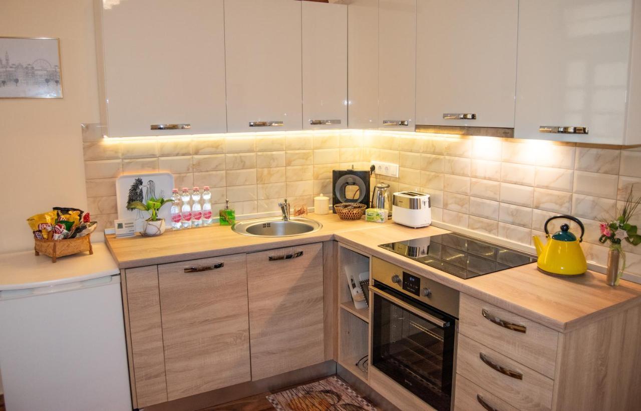 Broadway Center, Fully Equipped, 4 Person Apartamento Budapest