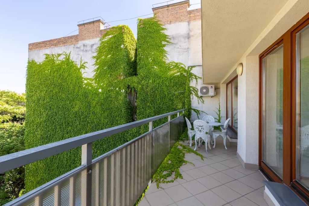 Venus - Szimpla Kert Penthouse Appartement