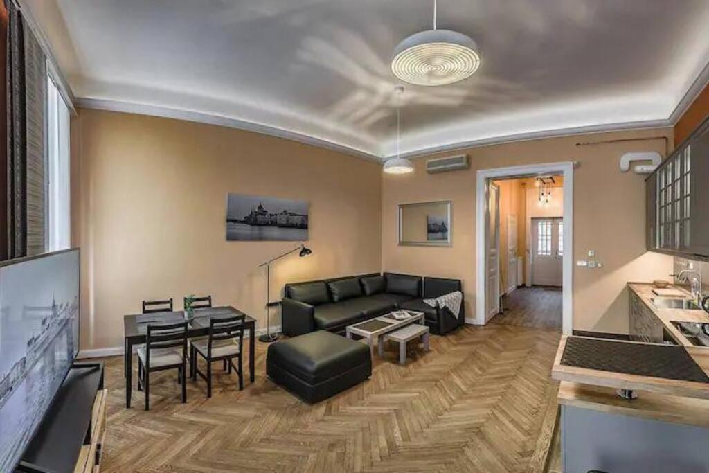 Apartamento Your Worry Free Close To Parliament