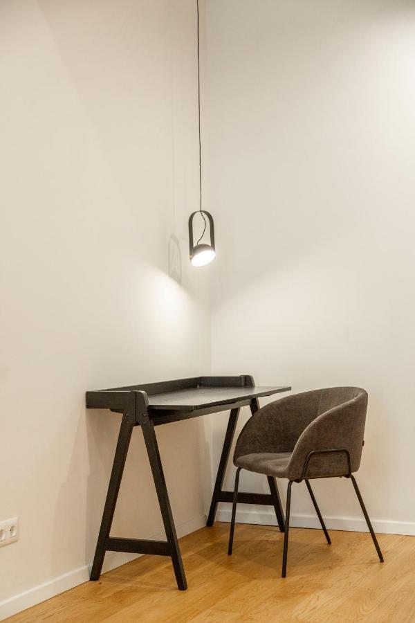 Luxurious Minimalist With Sauna By Prestige Homes * Boedapest