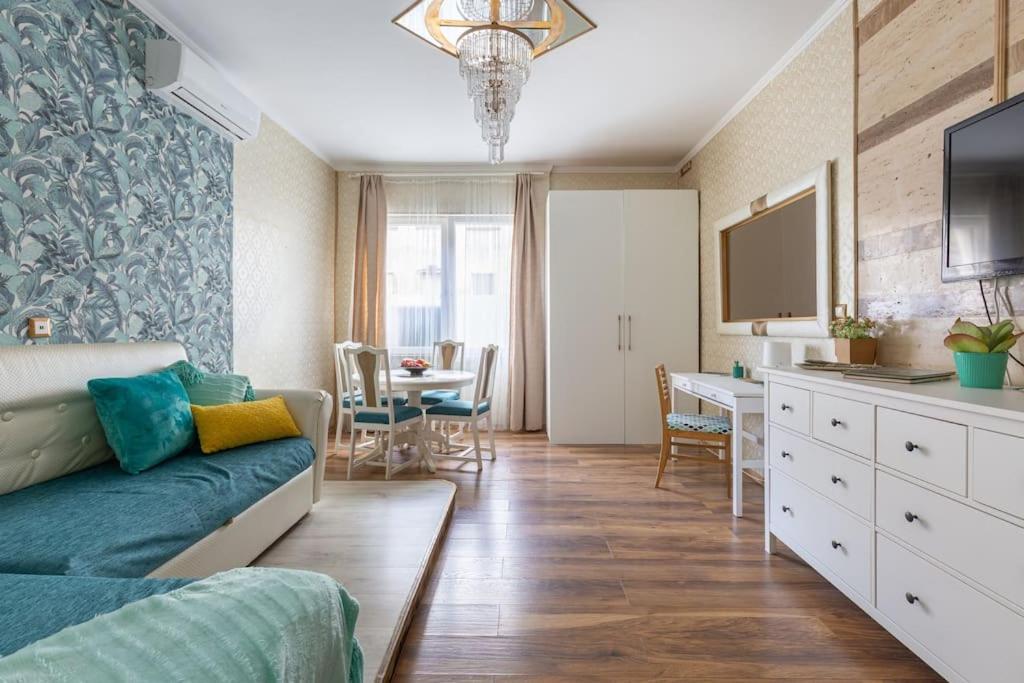 Apartment Stylish *