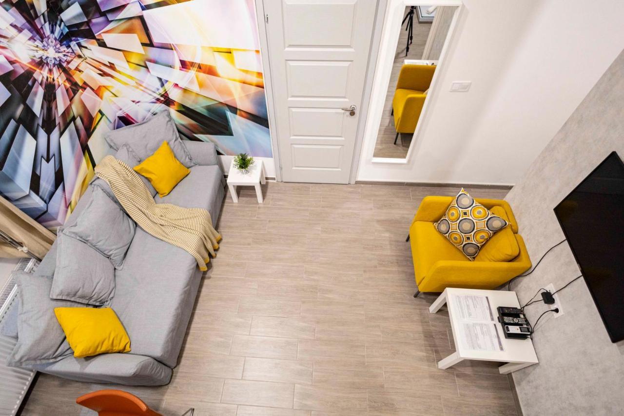 Klauzal Bella Apartmán *