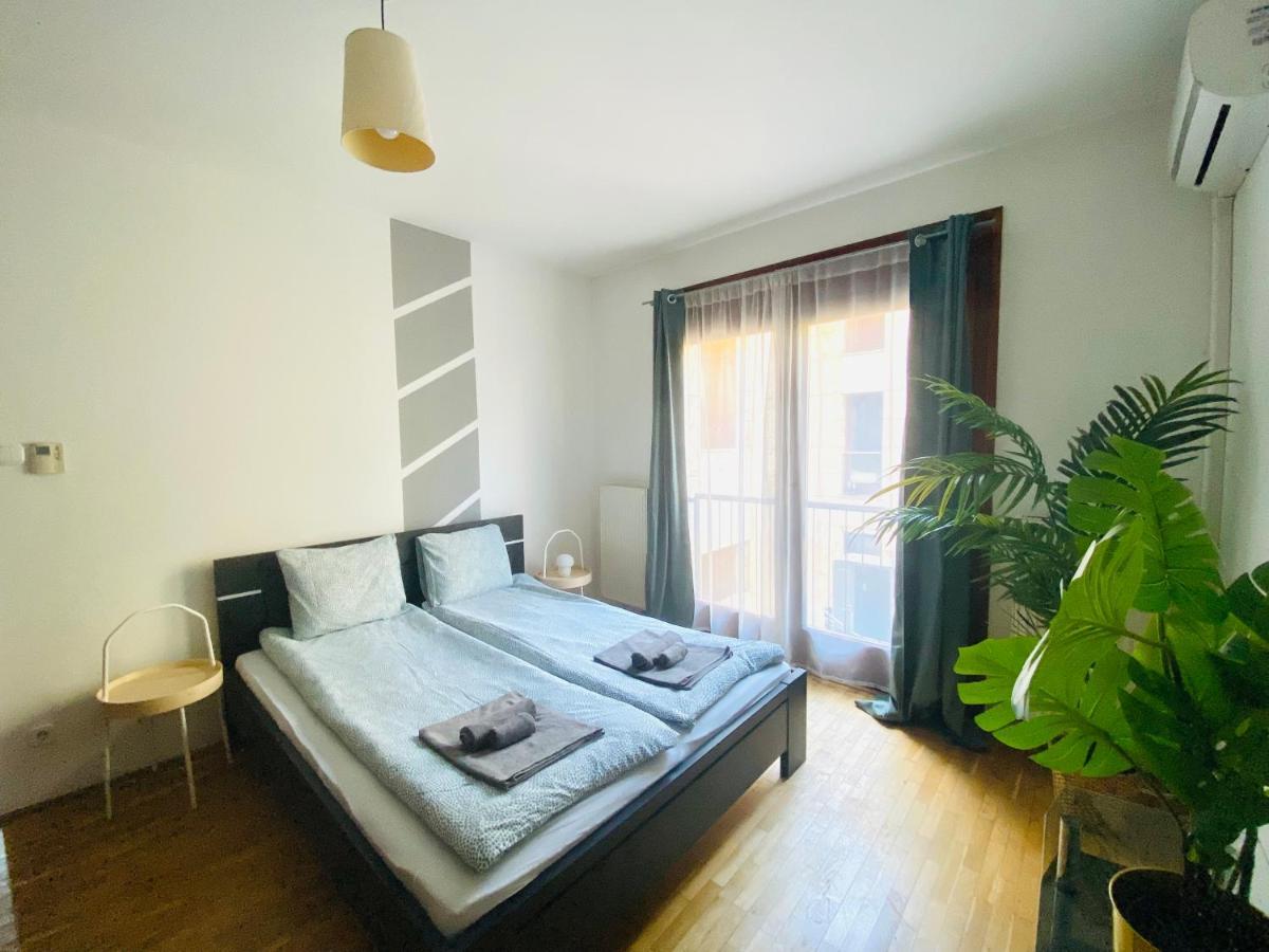 K13 5. * Budapest
