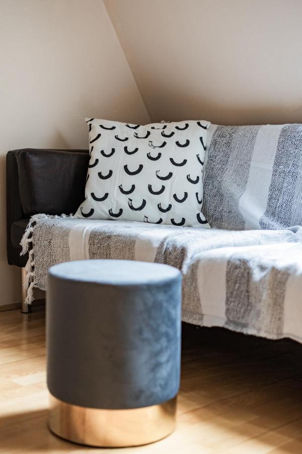 At Gozsdu Court, 60 Sqm, 2 With 2 Ac, Elevators, Kitchen Budapest