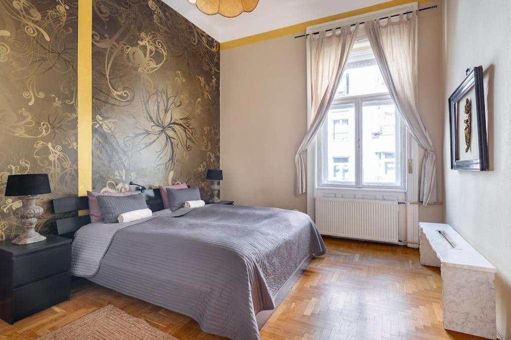 Bourgeois Boheme Apt. 88 M² Center