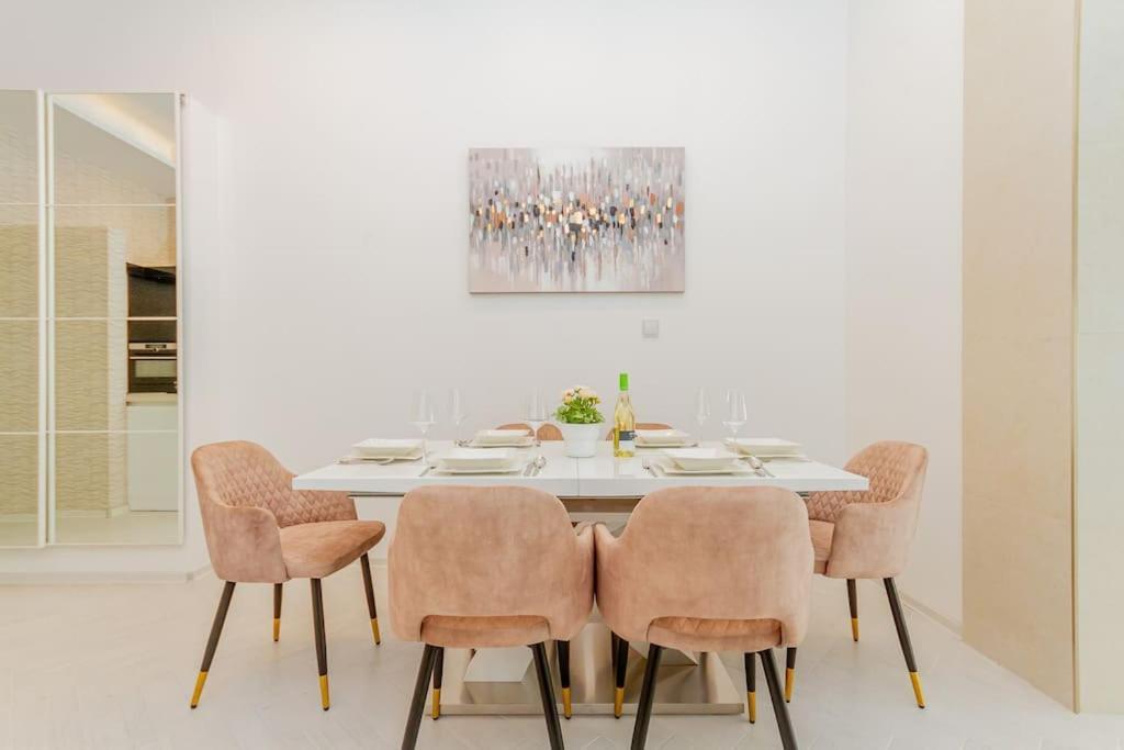 The Opulent Oasis By Newave * Budapest