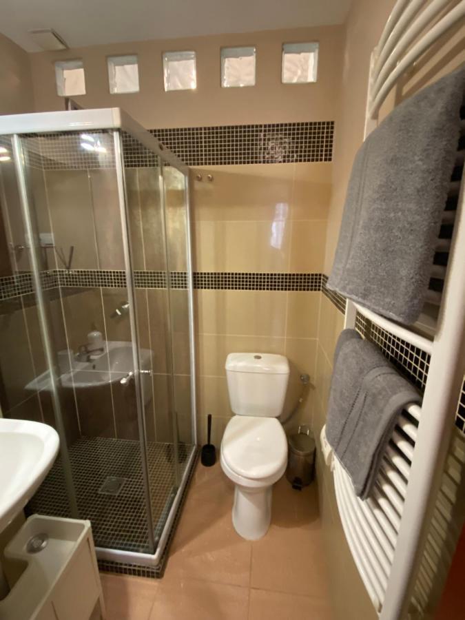 Appartement Location In The Heart Of The City, 2 Bedrooms, 2 Bathrooms
