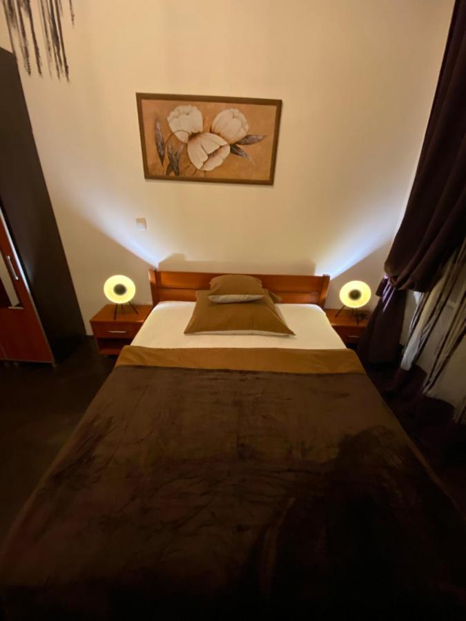 Lägenhet Location In The Heart Of The City, 2 Bedrooms, 2 Bathrooms