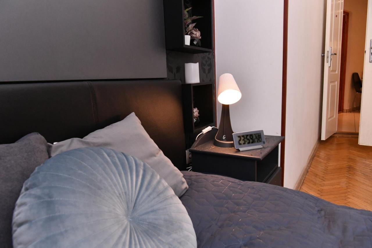 Five Seasons Vaci Utca Apartment Budapest