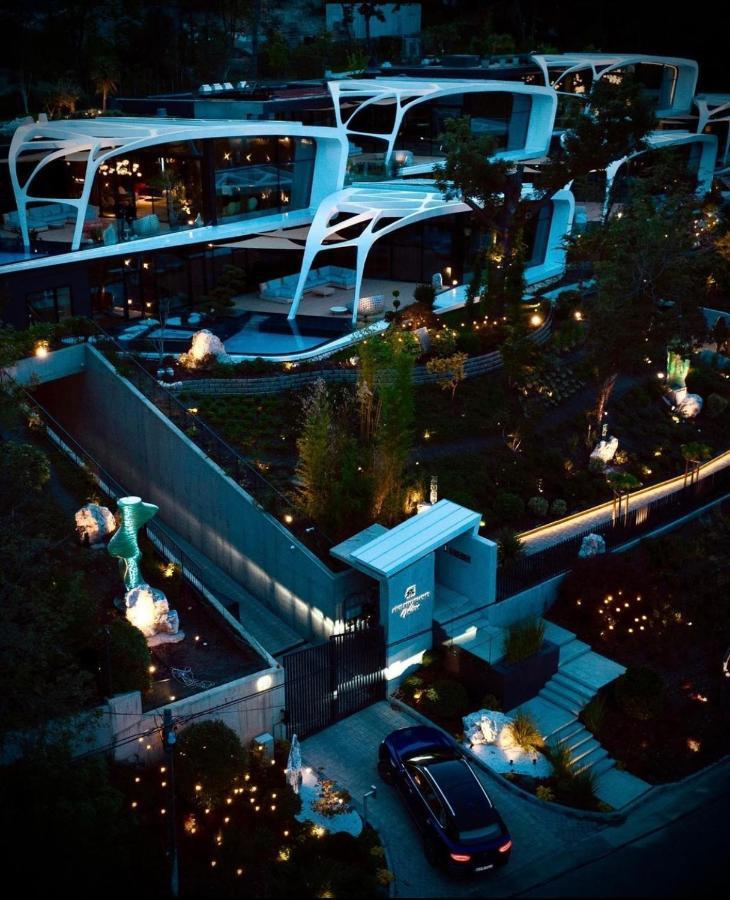 Vila Poets Garden Budapest