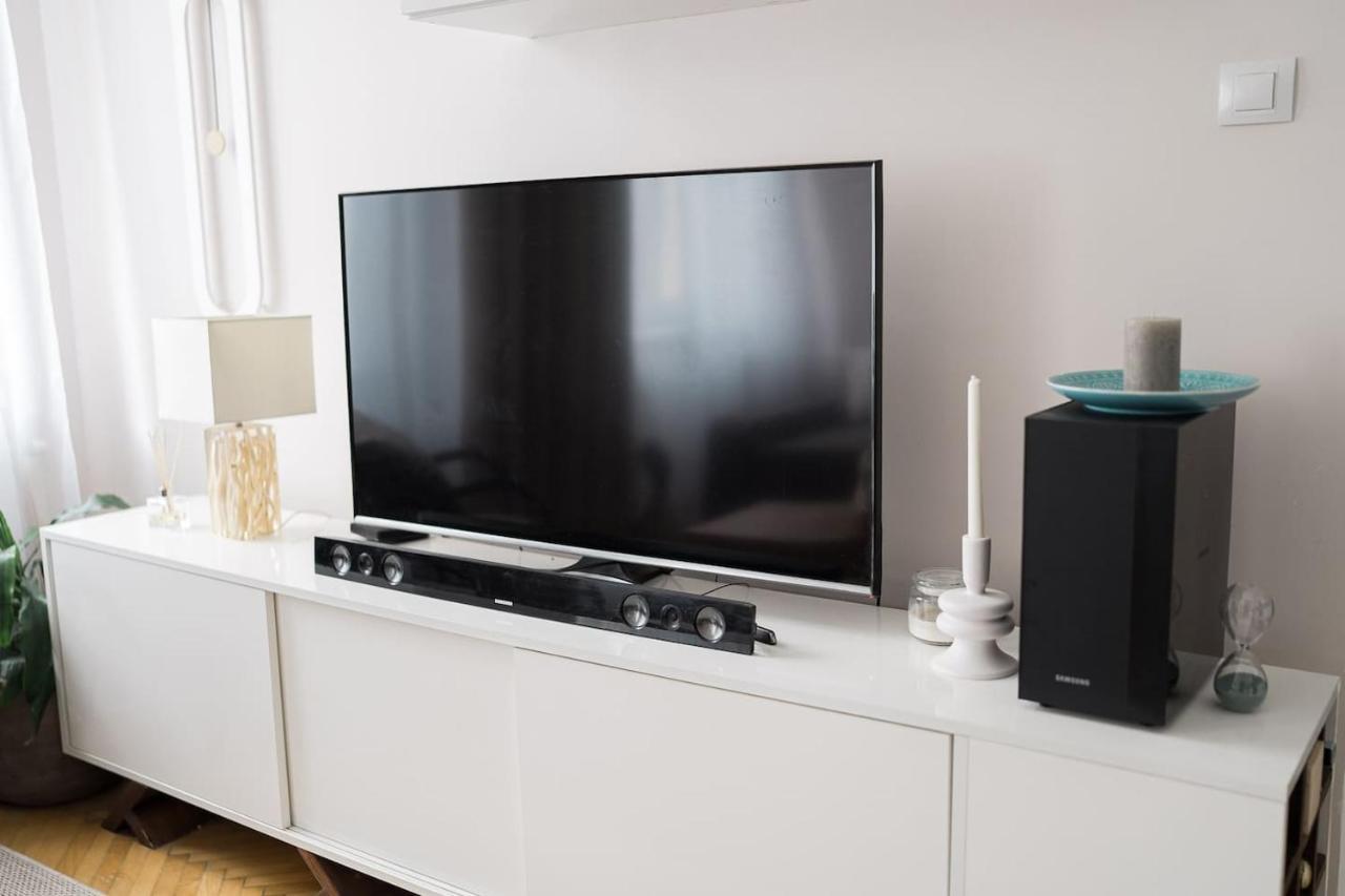 Apartamento Sunrise Lounge Corvin 63m2 Ac