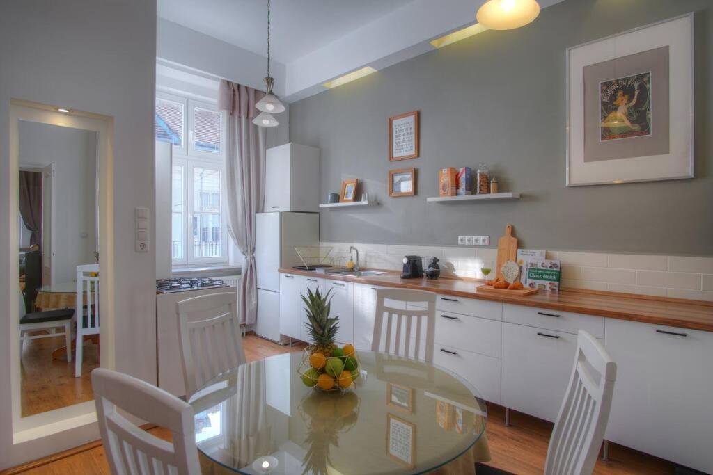 Apartamento Castlehill1011- Free Parking And Ac In The Inner